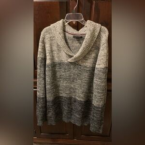 Banana Republic XL Cowl Sweater Men Sweatshirt White Black Grey Christmas fall